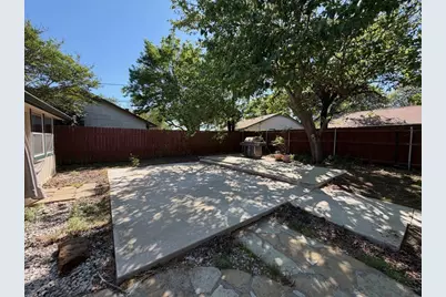 3616 Sandhurst Drive, Arlington, TX 76001 - Photo 30