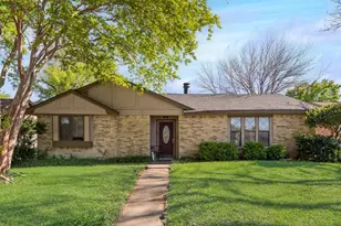 708 Shady Creek Trail, Mesquite, TX 75150 - Photo 2