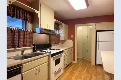 421 S 8th Avenue, Teague, TX 75860 - Photo 14