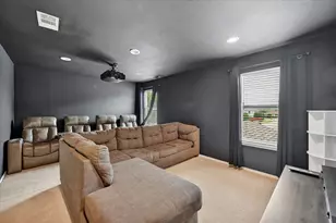 2540 Blue Myrtle Way, Dallas, TX 75212 - Photo 28