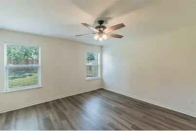 136 Morning Glory, Sanger, TX 76266 - Photo 10