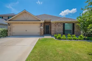 136 Morning Glory, Sanger, TX 76266 - Photo 1