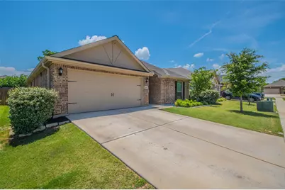 136 Morning Glory, Sanger, TX 76266 - Photo 22