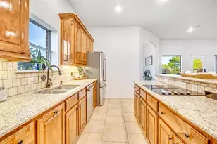 42176 Augusta Dr, Whitney, TX 76692 - Photo 12