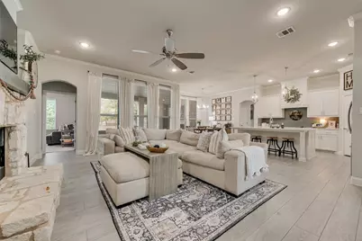 101 Oxford Court, Weatherford, TX 76088 - Photo 4