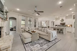 101 Oxford Ct, Weatherford, TX 76088 - Photo 4