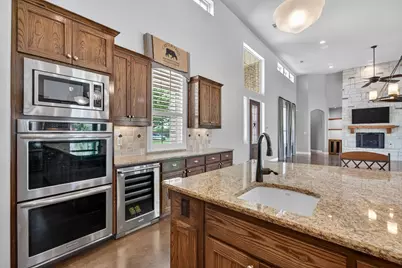 3908 Chapel Court, Double Oak, TX 75028 - Photo 10