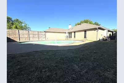 4522 Westlake Drive, Garland, TX 75043 - Photo 16