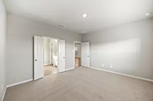 607 Clover Creek, McKinney, TX 75071 - Photo 8