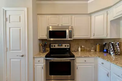 1411 Mapleview Drive, Carrollton, TX 75007 - Photo 6