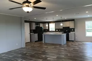 660 Woodhaven Dr, Springtown, TX 76082 - Photo 6