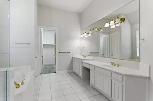 4553 Meadow Ridge Dr, Plano, TX 75093 - Photo 26