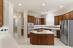 4553 Meadow Ridge Dr, Plano, TX 75093 - Photo 18