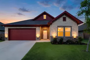 405 Titus Dr, Springtown, TX 76082 - Photo 1