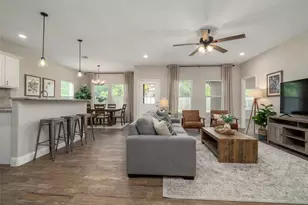 405 Titus Dr, Springtown, TX 76082 - Photo 10