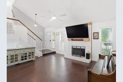 1920 Avignon Court, Carrollton, TX 75007 - Photo 14