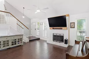 1920 Avignon Ct, Carrollton, TX 75007 - Photo 14