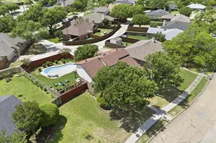 1920 Avignon Ct, Carrollton, TX 75007 - Photo 34