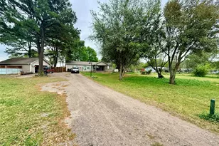 9416 Manning Ranch Rd, Payne Springs, TX 75124 - Photo 1