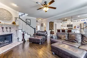 504 N Tennessee St, McKinney, TX 75069 - Photo 10