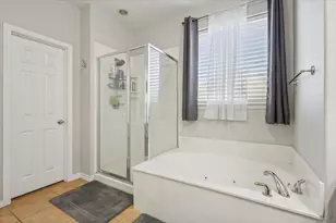 868 Valley Ridge Rd, Burleson, TX 76028 - Photo 22