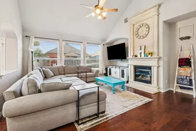 868 Valley Ridge Road, Burleson, TX 76028 - Photo 14