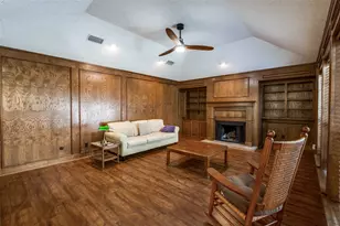 14813 Sopras Cir, Addison, TX 75001 - Photo 8