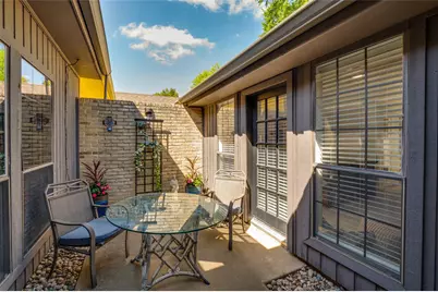 14813 Sopras Circle, Addison, TX 75001 - Photo 26