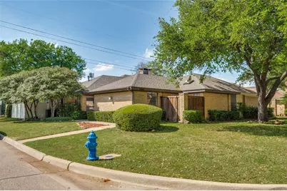 14813 Sopras Circle, Addison, TX 75001 - Photo 4