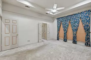 10211 Shadow Way, Dallas, TX 75243 - Photo 16