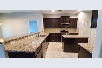 929 Lake Woodland Drive, Little Elm, TX 75068 - Photo 8