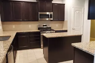 929 Lake Woodland Dr, Little Elm, TX 75068 - Photo 6