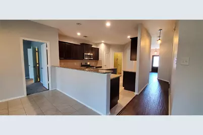 929 Lake Woodland Drive, Little Elm, TX 75068 - Photo 4