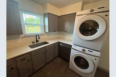 7300 Comamche, Lake Worth, TX 76135 - Photo 10