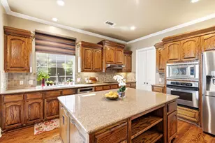 4328 Fairway Dr, Carrollton, TX 75010 - Photo 12