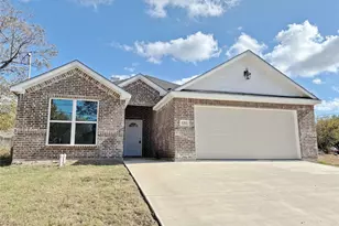 1311 Wright, Greenville, TX 75401 - Photo 2