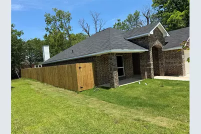 3912 Oneal Street, Greenville, TX 75401 - Photo 2