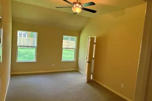 3912 Oneal St, Greenville, TX 75401 - Photo 10