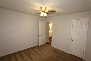 737 Holiday Dr, Sherman, TX 75090 - Photo 14