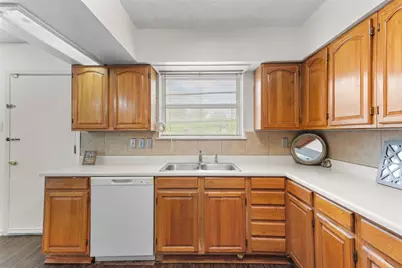 505 Lawson Drive, Garland, TX 75042 - Photo 14