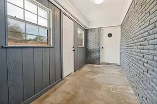 2106 Benjamin Rd, Irving, TX 75060 - Photo 22