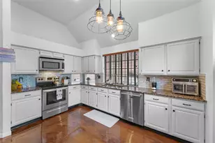 411 Red River Trail, Irving, TX 75063 - Photo 6