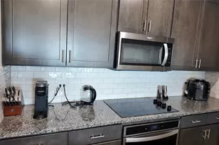 692 Avalon Dr, Waxahachie, TX 75165 - Photo 20