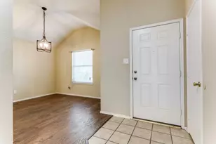 3708 Logan Dr, Denton, TX 76207 - Photo 2