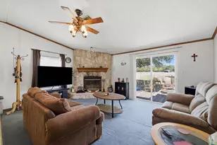 373 Wildbird Ln, Axtell, TX 76624 - Photo 4