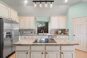 1002 Muirfield Dr, Mansfield, TX 76063 - Photo 18