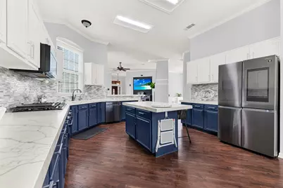 409 Jennifer Lane, Arlington, TX 76002 - Photo 8