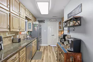 8833 Arbor Crest Ct, Fort Worth, TX 76179 - Photo 16