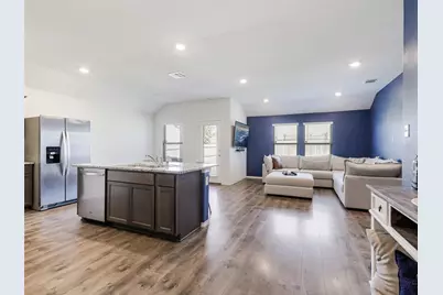 945 English Drive, Aubrey, TX 76227 - Photo 10