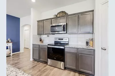 945 English Drive, Aubrey, TX 76227 - Photo 18